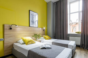 Двухместный номер с 2 двуспальными кроватями в Отеле Номера на Садовой